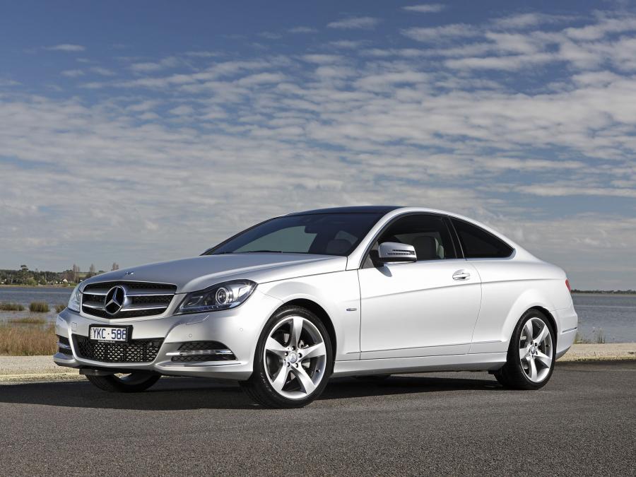  Mercedes-Benz C250 CDI Coupe 2011 года  (AU) (фото 2 из 11)